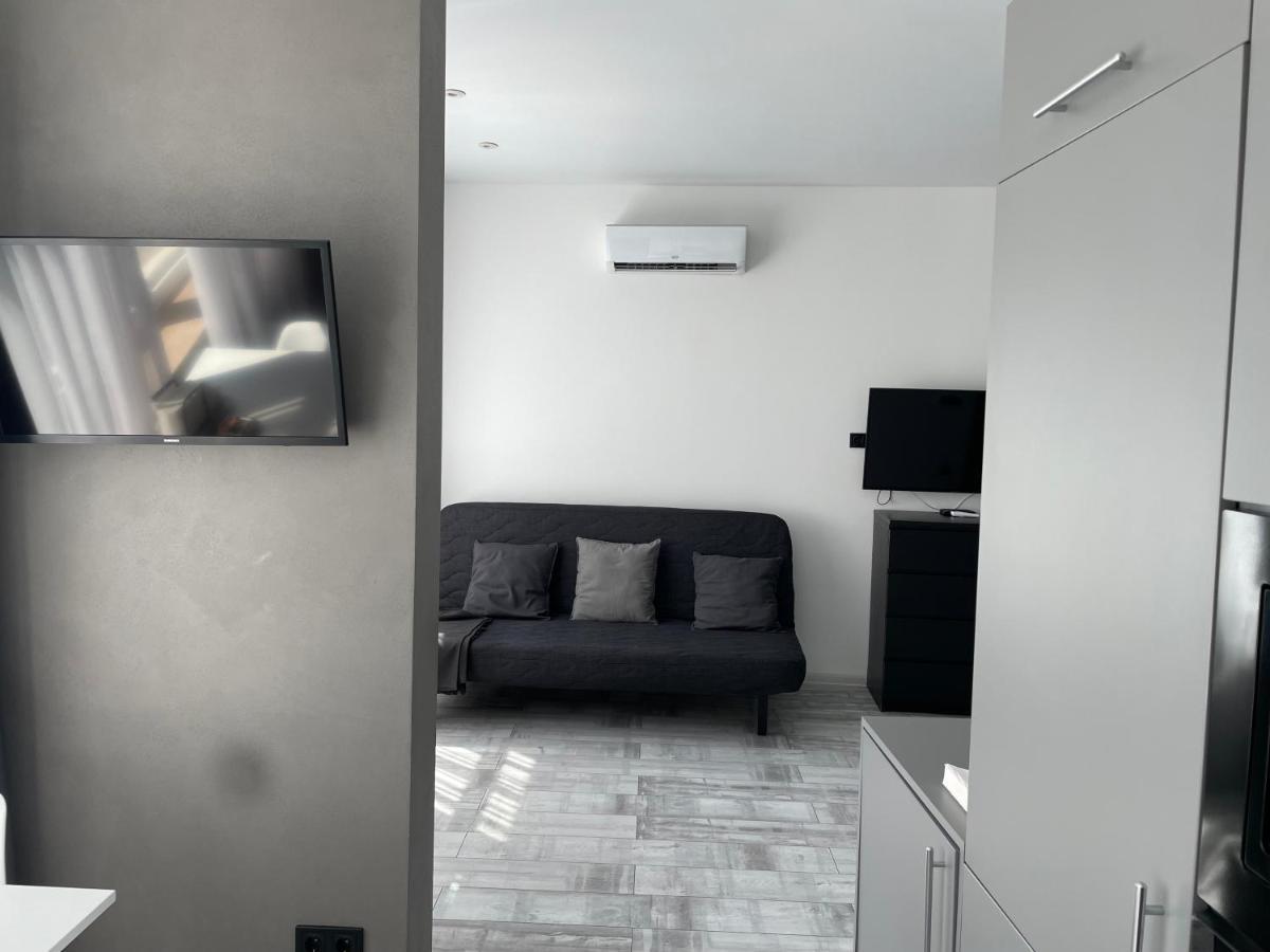 Razor Apartment Studio Self Check-In Odessa Exterior foto